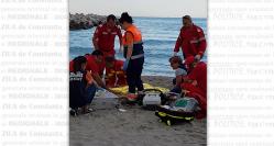 Tragedii la mare. Cine sfidează marea piere în valuri. Talazurile duc în larg indiferent dacă e poliţist sau om de rând (fotoreportaj) 