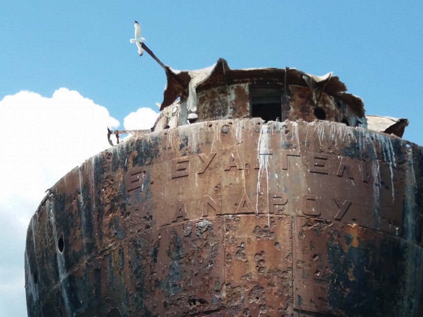 cum arata simbolul statiunii costinesti epava navei evangelia ambarcatiunea s a deteriorat vizibil galerie cum arata simbolul statiunii costinesti epava navei evangelia ambarcatiunea s a deteriorat vizibil galerie