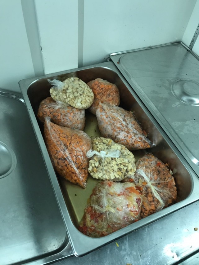 terasa cuptorul cu placinte din satul de vacanta este in continuare deschisa ieri cjpc constanta a gasit terasa cuptorul cu placinte din satul de vacanta este in continuare deschisa ieri cjpc constanta a gasit