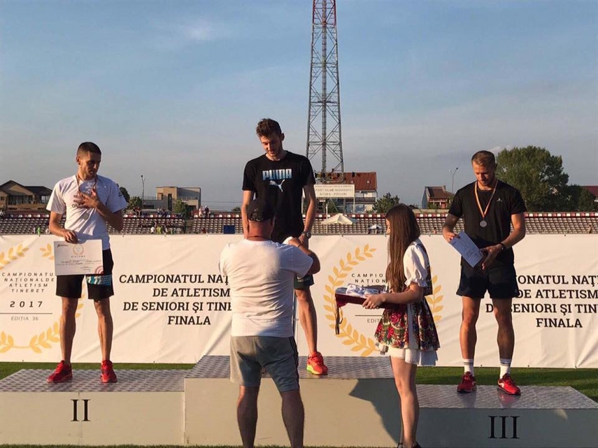 ionut neagoe adrian boldeanu si ioana manoliu aur la nationale constanta a urcat de 15 ori pe podium ionut neagoe adrian boldeanu si ioana manoliu aur la nationale constanta a urcat de 15 ori pe podium