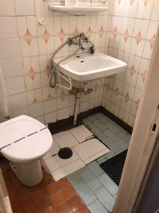 mai multe hoteluri din eforie nord au fost controlate de comisarii cjpc constanta conditii greu de imaginat mai multe hoteluri din eforie nord au fost controlate de comisarii cjpc constanta conditii greu de imaginat