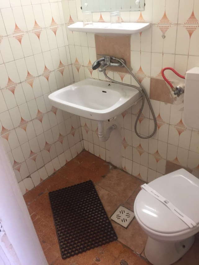 mai multe hoteluri din eforie nord au fost controlate de comisarii cjpc constanta conditii greu de imaginat mai multe hoteluri din eforie nord au fost controlate de comisarii cjpc constanta conditii greu de imaginat