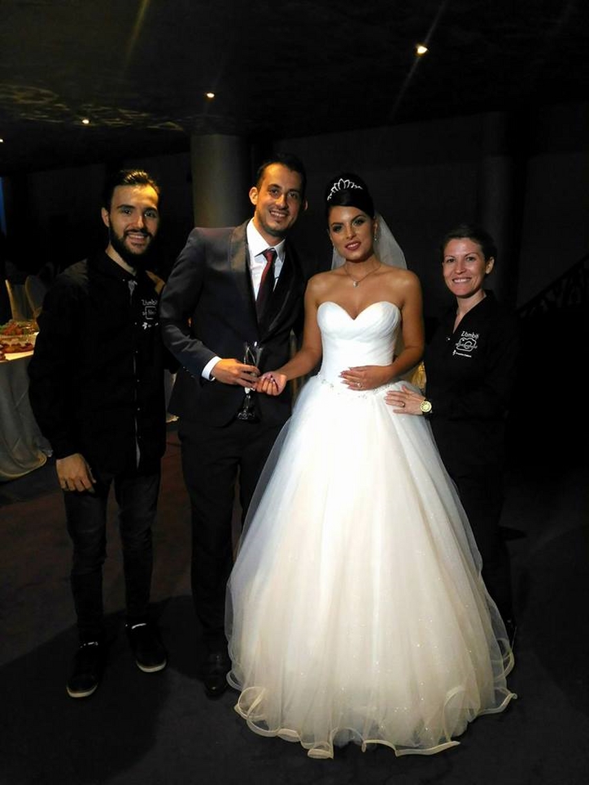 mirele a fost junior al fc farul actorul si interpretul hari gromosteanu l a cununat pe fostul fotbalist mirele a fost junior al fc farul actorul si interpretul hari gromosteanu l a cununat pe fostul fotbalist