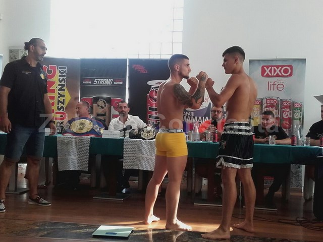 luptatorii care se vor evolua la mamaia la gala legendele marii negre s au infruntat la proba cantarului luptatorii care se vor evolua la mamaia la gala legendele marii negre s au infruntat la proba cantarului