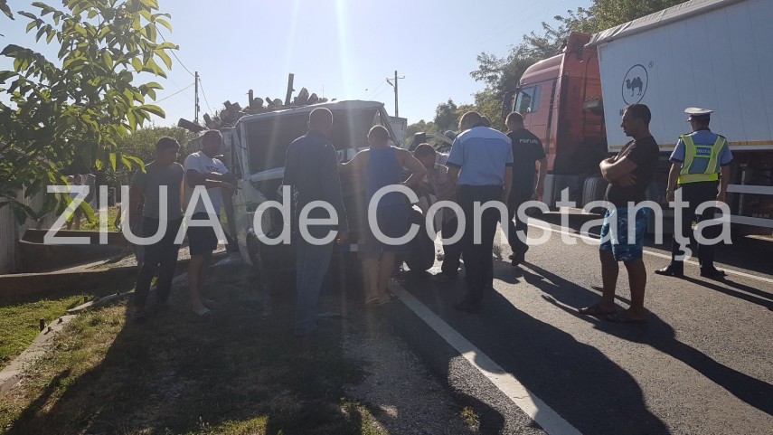 accident rutier in localitatea faclia judetul constanta o victima este incarcerata 634845 accident rutier in localitatea faclia judetul constanta o victima este incarcerata 634845