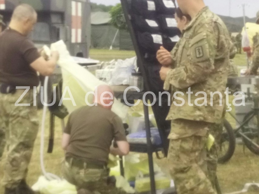 ministrul apararii este la baza de la mihail kogalniceanu insotit de ambasadorul hans klemm cine mai ministrul apararii este la baza de la mihail kogalniceanu insotit de ambasadorul hans klemm cine mai