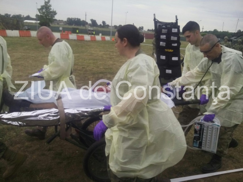 ministrul apararii este la baza de la mihail kogalniceanu insotit de ambasadorul hans klemm cine mai ministrul apararii este la baza de la mihail kogalniceanu insotit de ambasadorul hans klemm cine mai