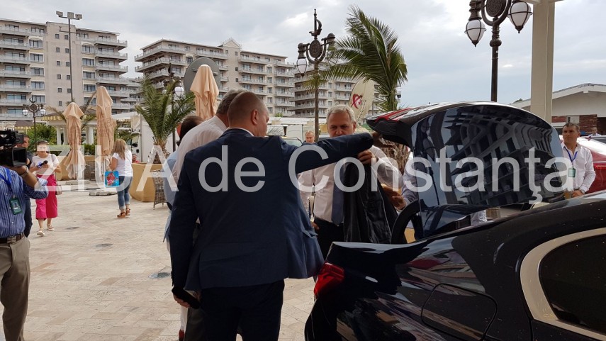 premierul mihai tudose vine la mamaia participa la inaugurarea hotelului phoenicia royal 635029 premierul mihai tudose vine la mamaia participa la inaugurarea hotelului phoenicia royal 635029
