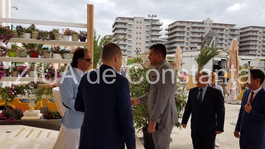 premierul mihai tudose vine la mamaia participa la inaugurarea hotelului phoenicia royal 635029 premierul mihai tudose vine la mamaia participa la inaugurarea hotelului phoenicia royal 635029