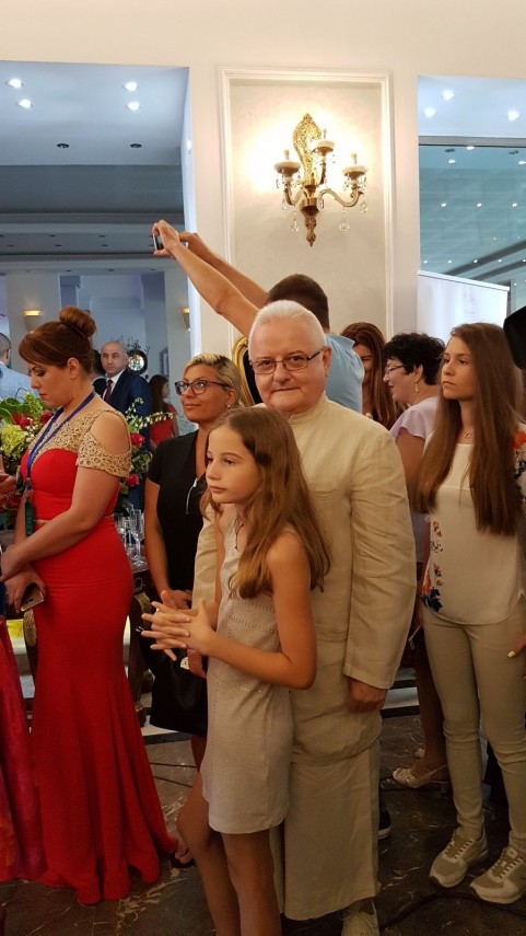 premierul mihai tudose vine la mamaia participa la inaugurarea hotelului phoenicia royal 635029 premierul mihai tudose vine la mamaia participa la inaugurarea hotelului phoenicia royal 635029