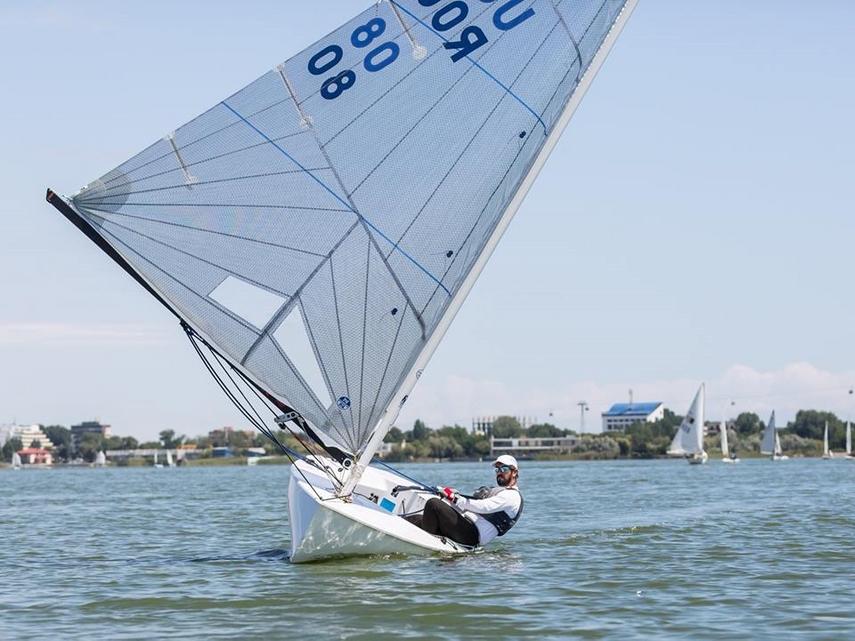 constantenii s au intrecut la competitiile de yachting de pe lacul siutghiol galerie foto 635050 constantenii s au intrecut la competitiile de yachting de pe lacul siutghiol galerie foto 635050