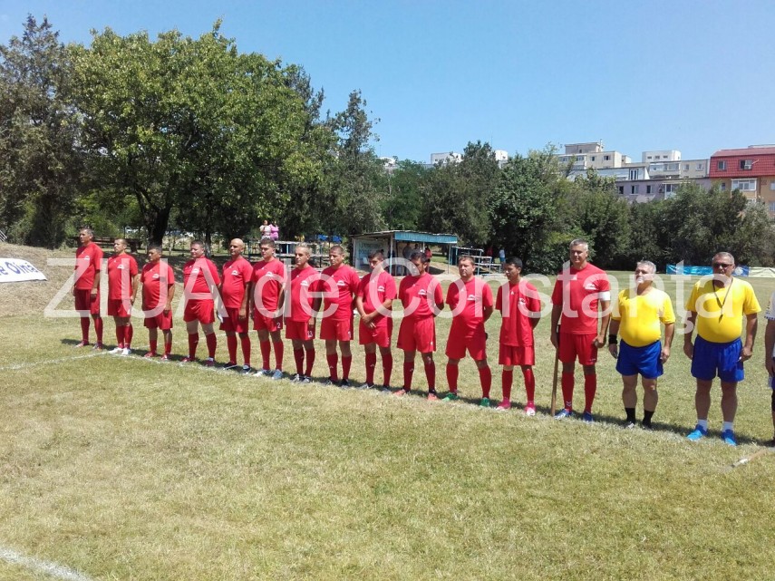 constanta soprana daniela vladescu a interpretat imnul national al romaniei la sarbatoarea echipei de constanta soprana daniela vladescu a interpretat imnul national al romaniei la sarbatoarea echipei de