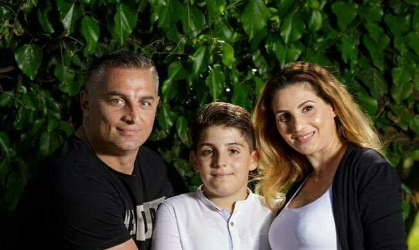 ma numesc maya maria si va salut pe toti antrenorul marius burlacu de la oyama karate tata pentru a doua ma numesc maya maria si va salut pe toti antrenorul marius burlacu de la oyama karate tata pentru a doua