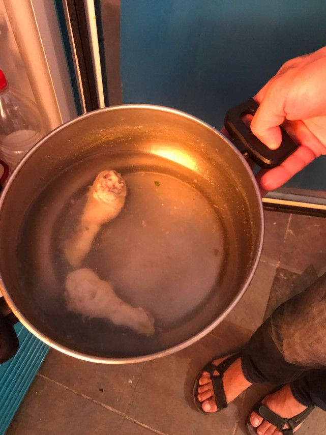 control al comisarilor cjpc constanta la o terasa din eforie sud mizerie de nedescris atat in bucatarie control al comisarilor cjpc constanta la o terasa din eforie sud mizerie de nedescris atat in bucatarie