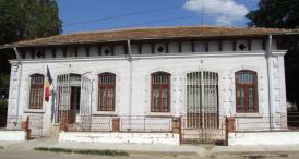 O nouă premieră culturală! Nouă artişti plastici vin în Tabăra de pictură de la Topalu