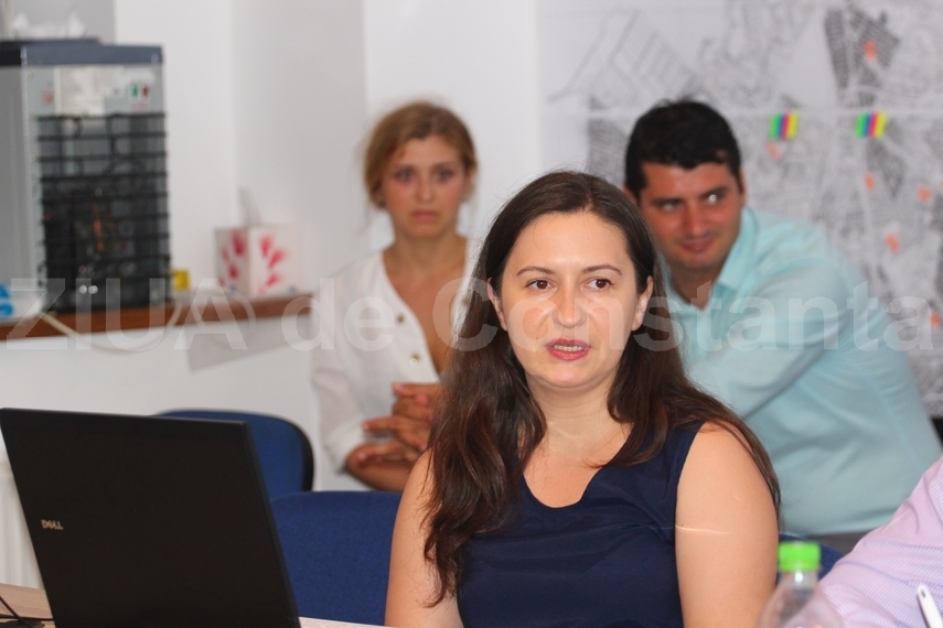 parintii nu renunta la locurile de joaca ei il acuza pe primarul fagadau de promisiuni fara fundament parintii nu renunta la locurile de joaca ei il acuza pe primarul fagadau de promisiuni fara fundament