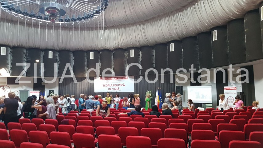la mamaia a inceput scoala politica de vara a femeilor social democrate 637422 la mamaia a inceput scoala politica de vara a femeilor social democrate 637422