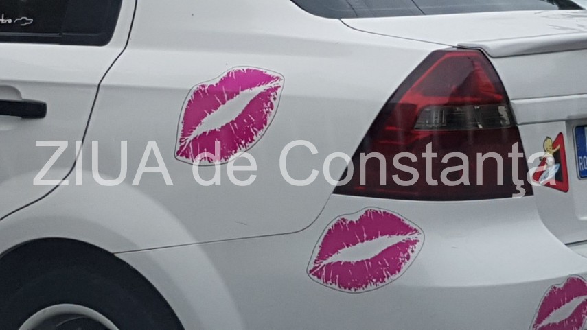 autoturism decorat cu buze pe strazile din municipiul constanta ce slogan este afisat pe masina galerie autoturism decorat cu buze pe strazile din municipiul constanta ce slogan este afisat pe masina galerie