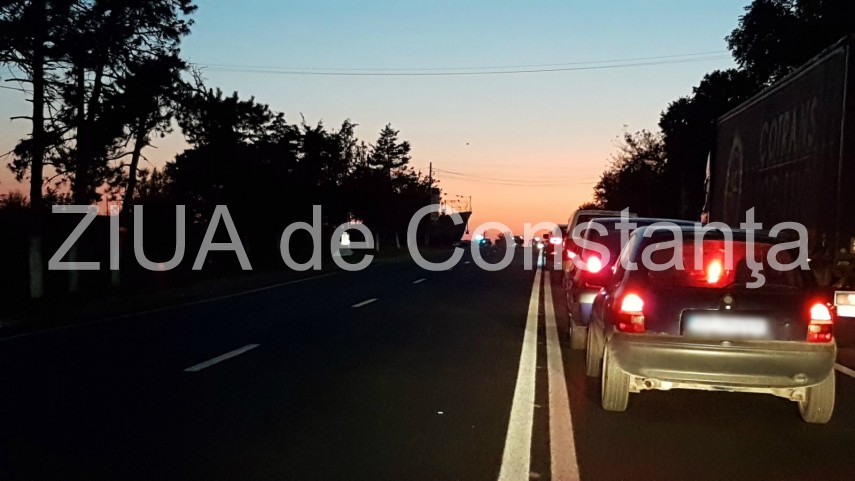 accident rutier la iesire din constanta catre valu lui traian ambulanta chemata in ajutor 638919 accident rutier la iesire din constanta catre valu lui traian ambulanta chemata in ajutor 638919