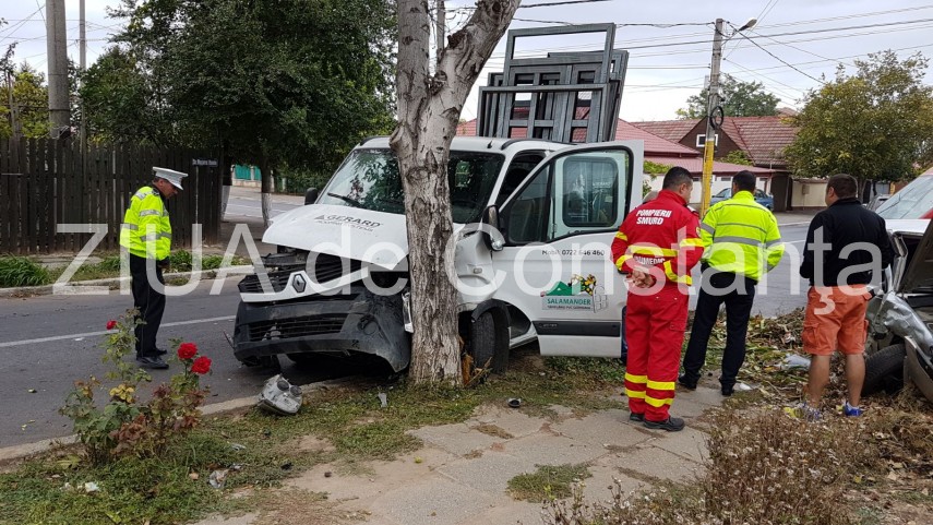 accident rutier in km 5 doua masini implicate 639820 accident rutier in km 5 doua masini implicate 639820