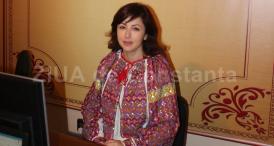 Interviu online cu Laura Diaconu „Atunci când am dorinţa de a fi protejată, îmbrac o cămaşă românească“ 