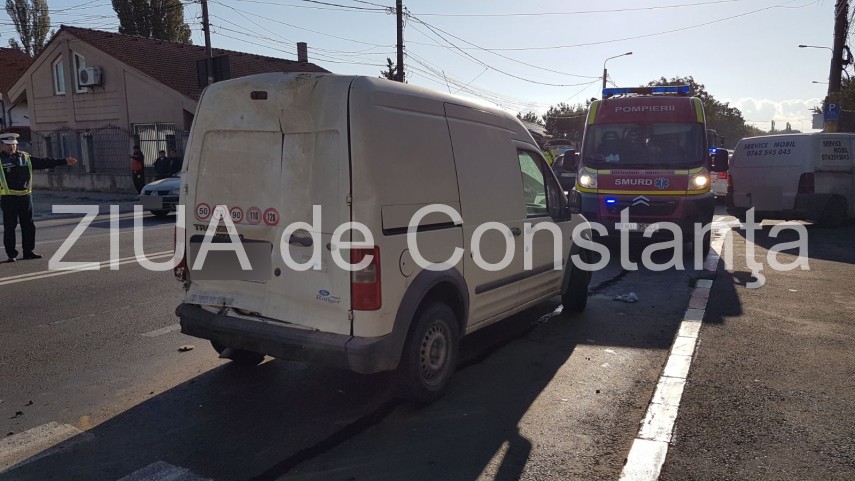 accident rutier pe bulevardul aurel vlaicu din municipiul constanta un tir a intrat intr o autoutilitara accident rutier pe bulevardul aurel vlaicu din municipiul constanta un tir a intrat intr o autoutilitara