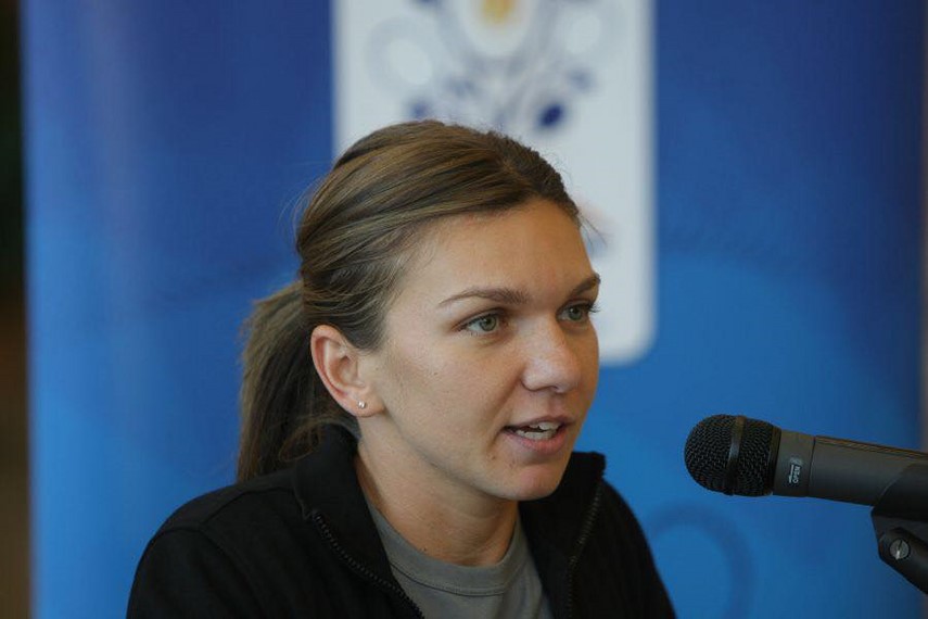 simona halep a revenit acasa de ieri e numarul unu in lume ma bucur ca aceasta zi va ramane in istorie