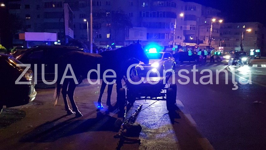 imagini de la eveniment accident rutier pe bulevardul tomis este implicata o caruta 641850 imagini de la eveniment accident rutier pe bulevardul tomis este implicata o caruta 641850
