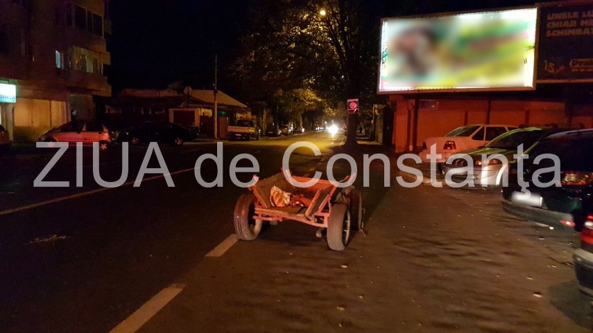 imagini de la eveniment accident rutier pe bulevardul tomis este implicata o caruta 641850 imagini de la eveniment accident rutier pe bulevardul tomis este implicata o caruta 641850