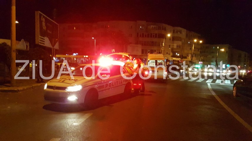 imagini de la eveniment accident rutier pe bulevardul tomis este implicata o caruta 641850 imagini de la eveniment accident rutier pe bulevardul tomis este implicata o caruta 641850