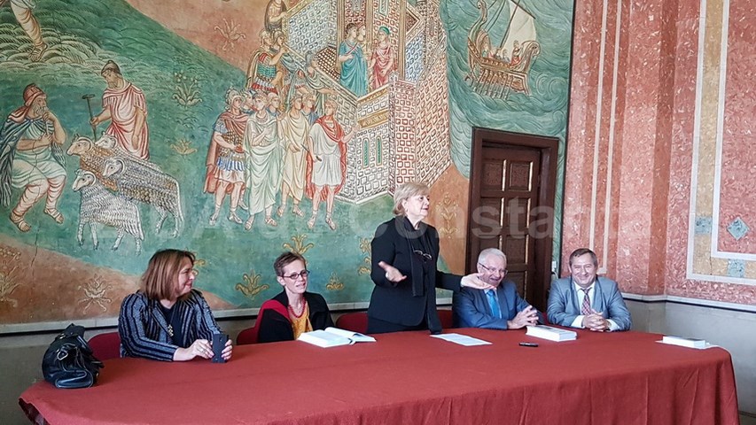 imagini de la eveniment o carte monument o carte document pentru constanta culturala razbunarea barbarilor imagini de la eveniment o carte monument o carte document pentru constanta culturala razbunarea barbarilor