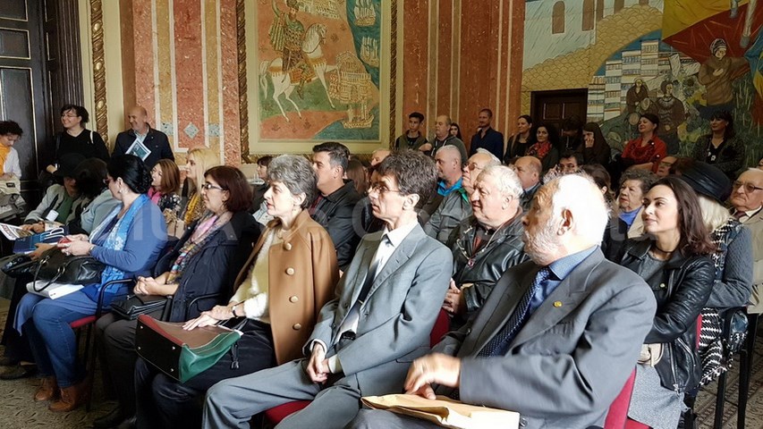 imagini de la eveniment o carte monument o carte document pentru constanta culturala razbunarea barbarilor imagini de la eveniment o carte monument o carte document pentru constanta culturala razbunarea barbarilor