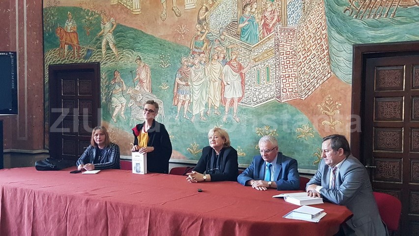 imagini de la eveniment o carte monument o carte document pentru constanta culturala razbunarea barbarilor imagini de la eveniment o carte monument o carte document pentru constanta culturala razbunarea barbarilor