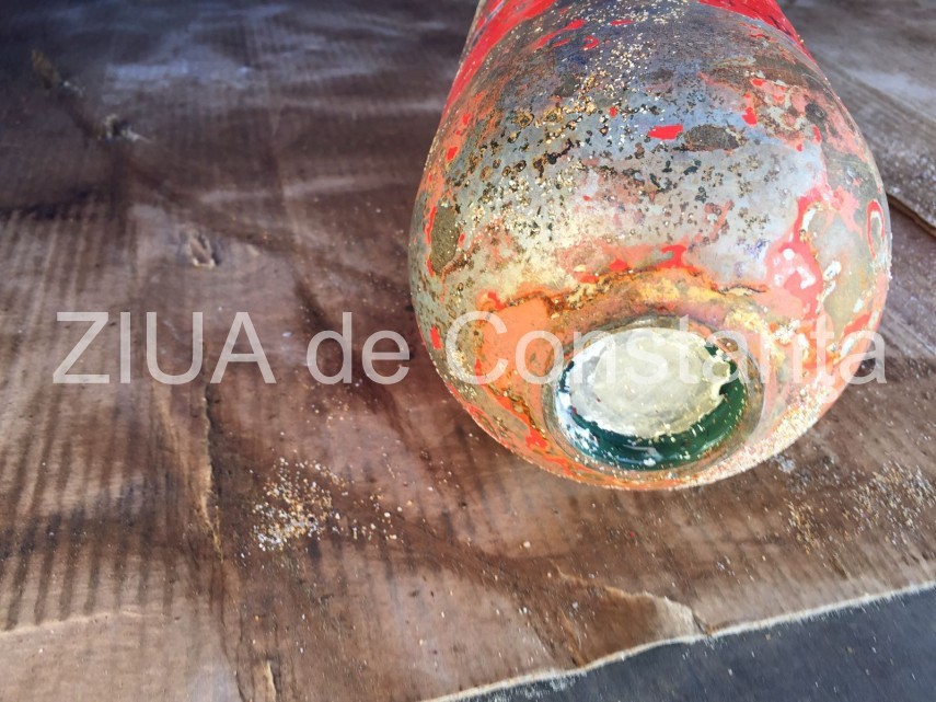 bomba de aviatie gasita pe plaja de la eforie sud a fost distrusa de pirotehnisti 642240 bomba de aviatie gasita pe plaja de la eforie sud a fost distrusa de pirotehnisti 642240