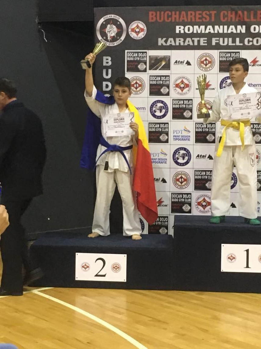 concurs international de karate full contact sportivii de la cs shobu constanta medaliati la bucharest concurs international de karate full contact sportivii de la cs shobu constanta medaliati la bucharest