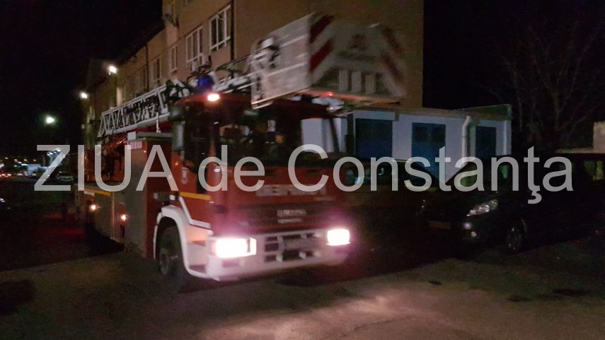 alerta in portul constanta arde o nava in dana 0 pompierii isu dobrogea chemati in ajutor 642532 alerta in portul constanta arde o nava in dana 0 pompierii isu dobrogea chemati in ajutor 642532