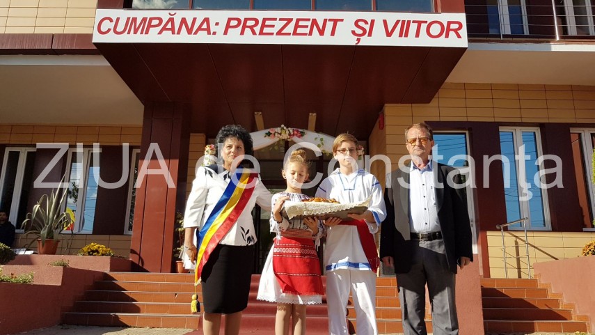 imagini de la eveniment primaria cumpana vizitata de o delegatie din china galerie foto 642508 imagini de la eveniment primaria cumpana vizitata de o delegatie din china galerie foto 642508