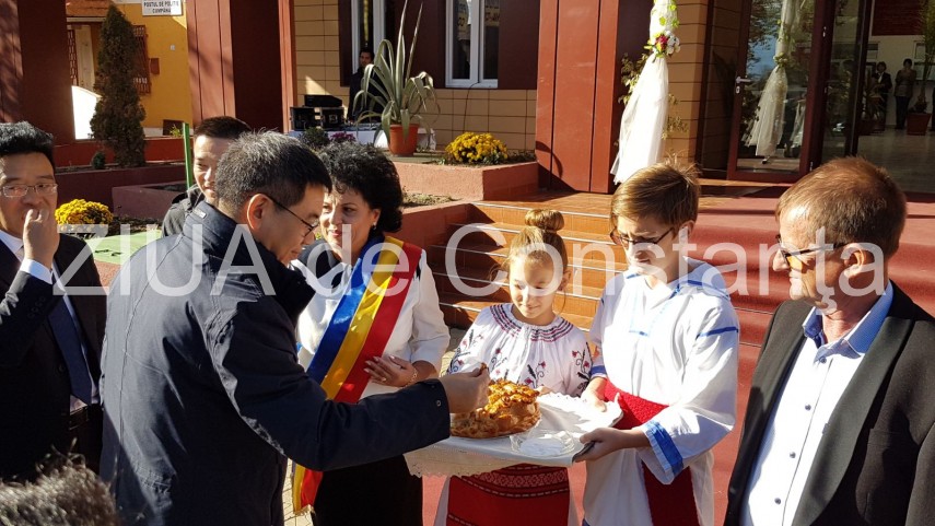 imagini de la eveniment primaria cumpana vizitata de o delegatie din china galerie foto 642508 imagini de la eveniment primaria cumpana vizitata de o delegatie din china galerie foto 642508