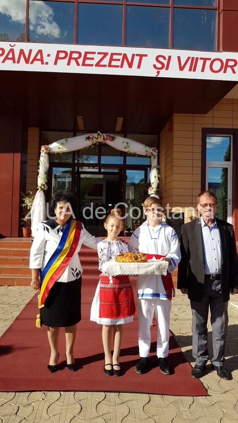 imagini de la eveniment primaria cumpana vizitata de o delegatie din china galerie foto 642508 imagini de la eveniment primaria cumpana vizitata de o delegatie din china galerie foto 642508