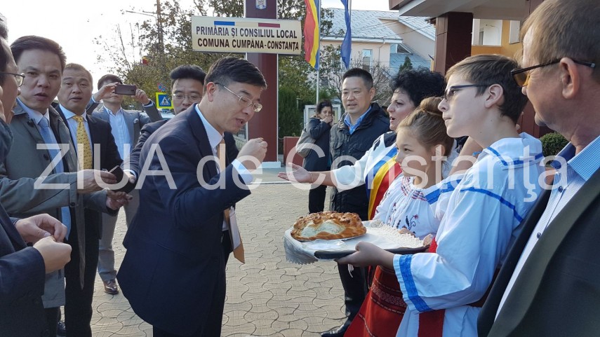 imagini de la eveniment primaria cumpana vizitata de o delegatie din china galerie foto 642508 imagini de la eveniment primaria cumpana vizitata de o delegatie din china galerie foto 642508