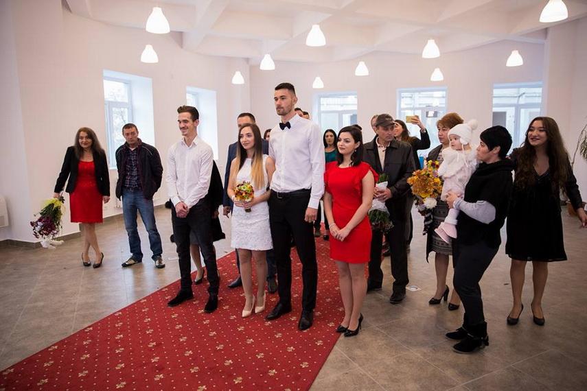 au spus da intr o zi aparte luptatorul costin mincu si alexandra florentina mina instructor de fitness au spus da intr o zi aparte luptatorul costin mincu si alexandra florentina mina instructor de fitness