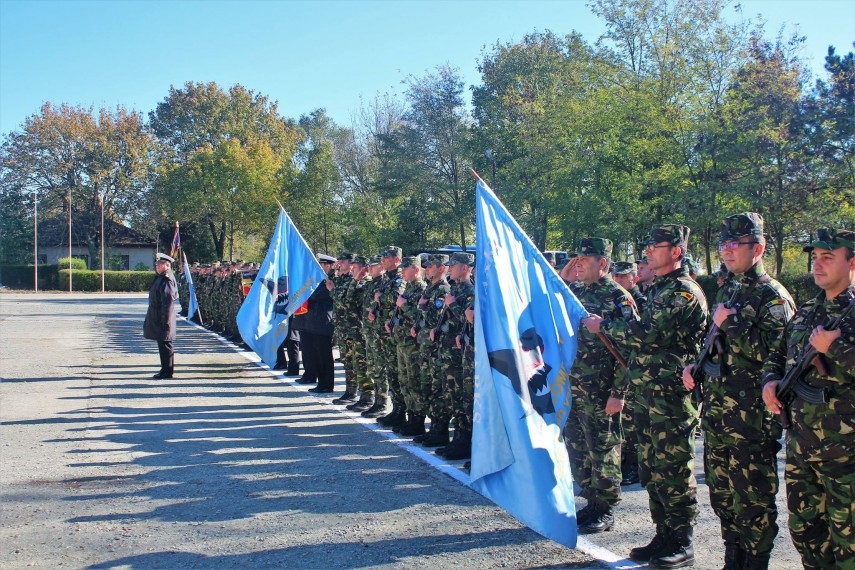 rechinii albi au un nou comandant lt col ciprian balica a preluat comanda batalionului 341 infanterie rechinii albi au un nou comandant lt col ciprian balica a preluat comanda batalionului 341 infanterie