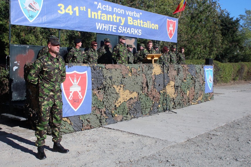 rechinii albi au un nou comandant lt col ciprian balica a preluat comanda batalionului 341 infanterie rechinii albi au un nou comandant lt col ciprian balica a preluat comanda batalionului 341 infanterie