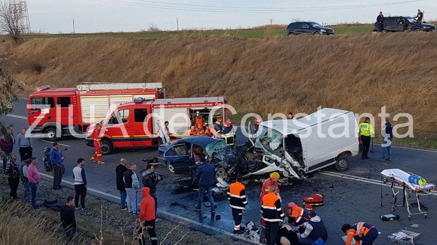 accident rutier grav cu persoane incarcerate intre ovidiu si mihail kogalniceanu 643635 accident rutier grav cu persoane incarcerate intre ovidiu si mihail kogalniceanu 643635