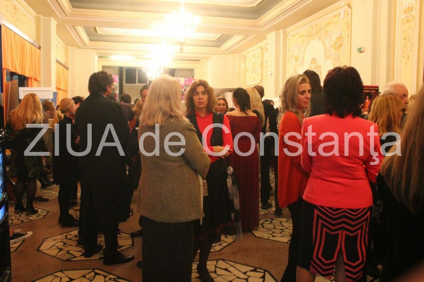 filmul ovidius 600 ore de filmare 17 specialisti si patru realizatori intr o poveste document galerie filmul ovidius 600 ore de filmare 17 specialisti si patru realizatori intr o poveste document galerie