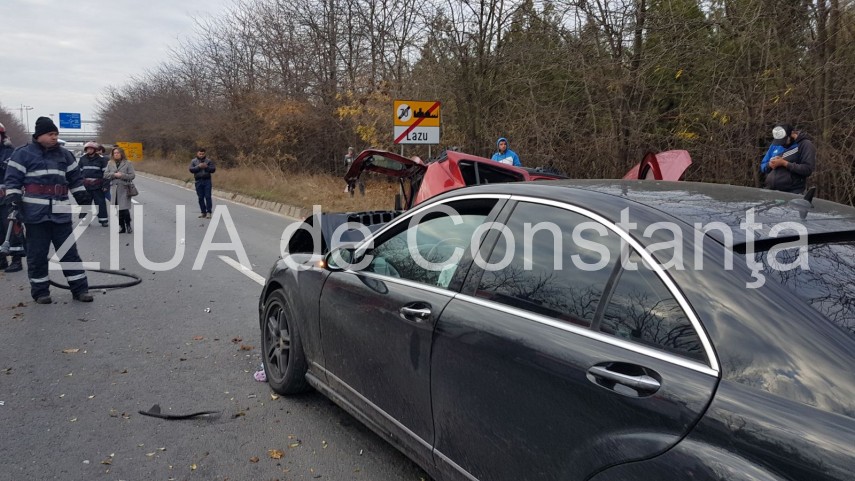 grav accident rutier la iesire din lazu catre autostrada a4 o persoana este incarcerata intervine elicopterul grav accident rutier la iesire din lazu catre autostrada a4 o persoana este incarcerata intervine elicopterul