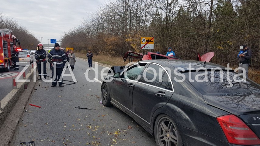 grav accident rutier la iesire din lazu catre autostrada a4 o persoana este incarcerata intervine elicopterul grav accident rutier la iesire din lazu catre autostrada a4 o persoana este incarcerata intervine elicopterul