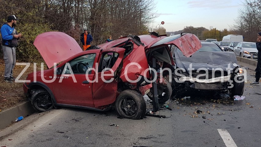 grav accident rutier la iesire din lazu catre autostrada a4 o persoana este incarcerata intervine elicopterul grav accident rutier la iesire din lazu catre autostrada a4 o persoana este incarcerata intervine elicopterul