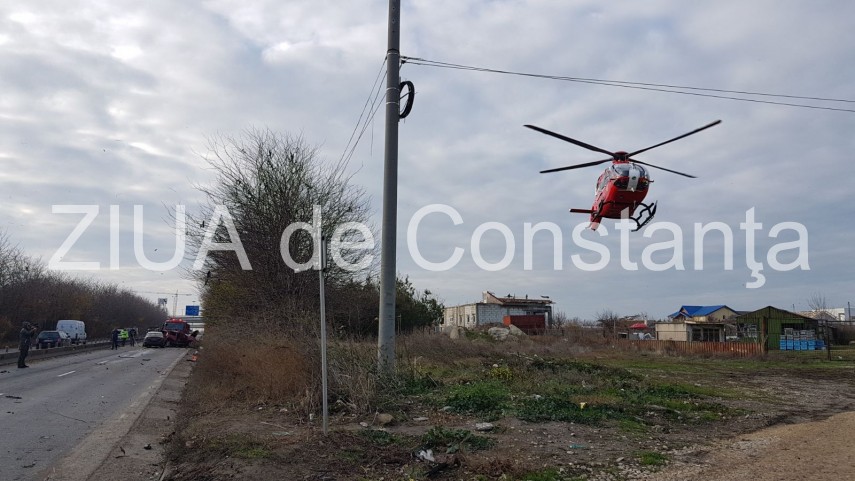 grav accident rutier la iesire din lazu catre autostrada a4 o persoana este incarcerata intervine elicopterul grav accident rutier la iesire din lazu catre autostrada a4 o persoana este incarcerata intervine elicopterul