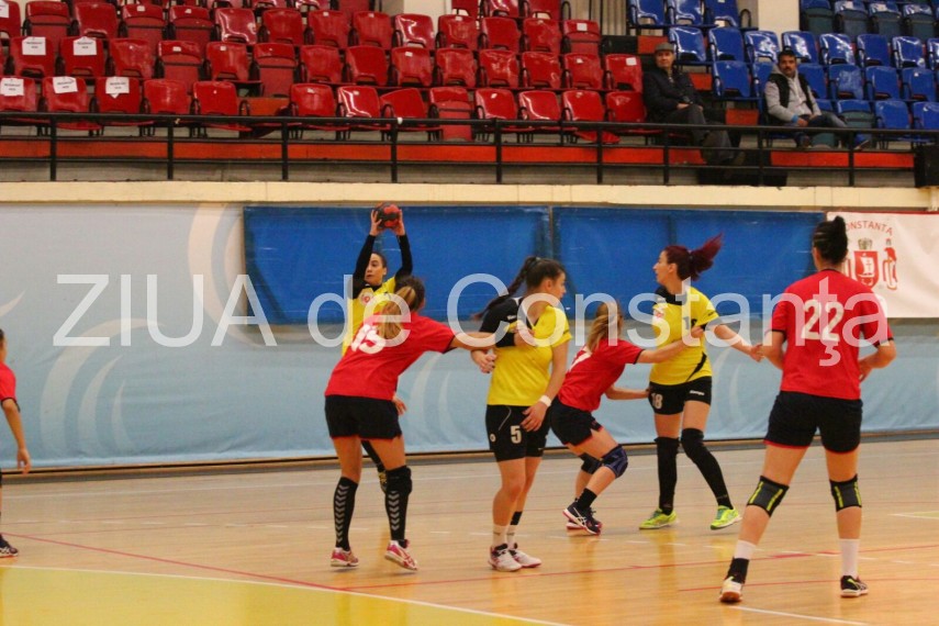 imagini de la eveniment handbalistele de la csu neptun au castigat meciul cu hc activ cso plopeni galerie imagini de la eveniment handbalistele de la csu neptun au castigat meciul cu hc activ cso plopeni galerie